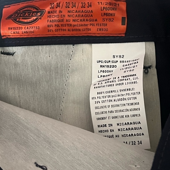 NWT Dickies Industrial Blue Cargo Pants Sz 32/34 - Picture 8 of 8